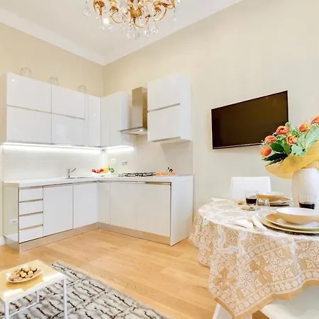 Apartman Domusvillaromana