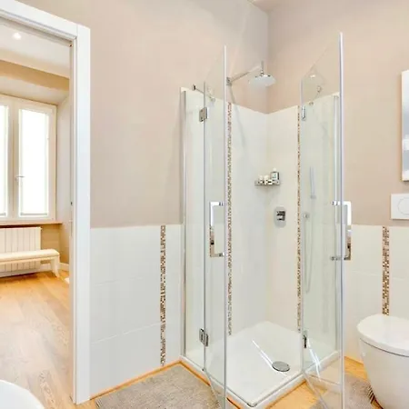 Apartman Domusvillaromana